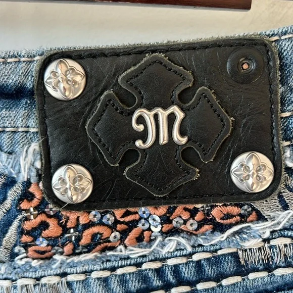 Miss Me Signature-Rise Boot Cut Jeans - Picture 8 of 14